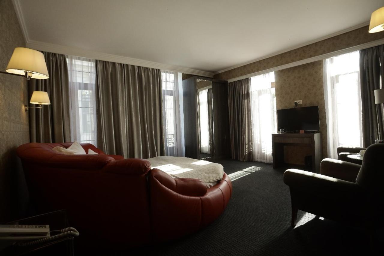 Redline Hotel Tbilisi Ngoại thất bức ảnh