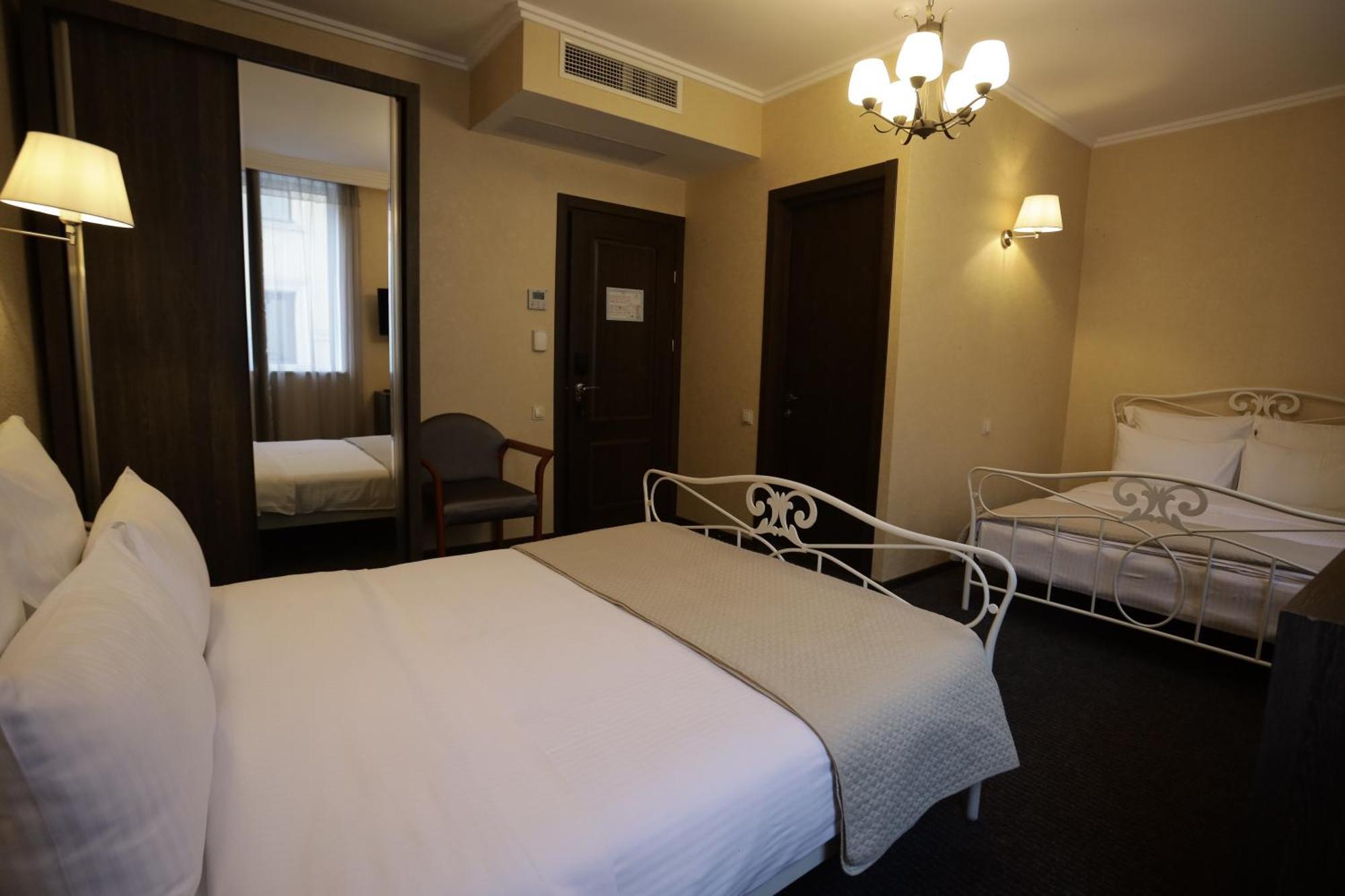 Redline Hotel Tbilisi Ngoại thất bức ảnh