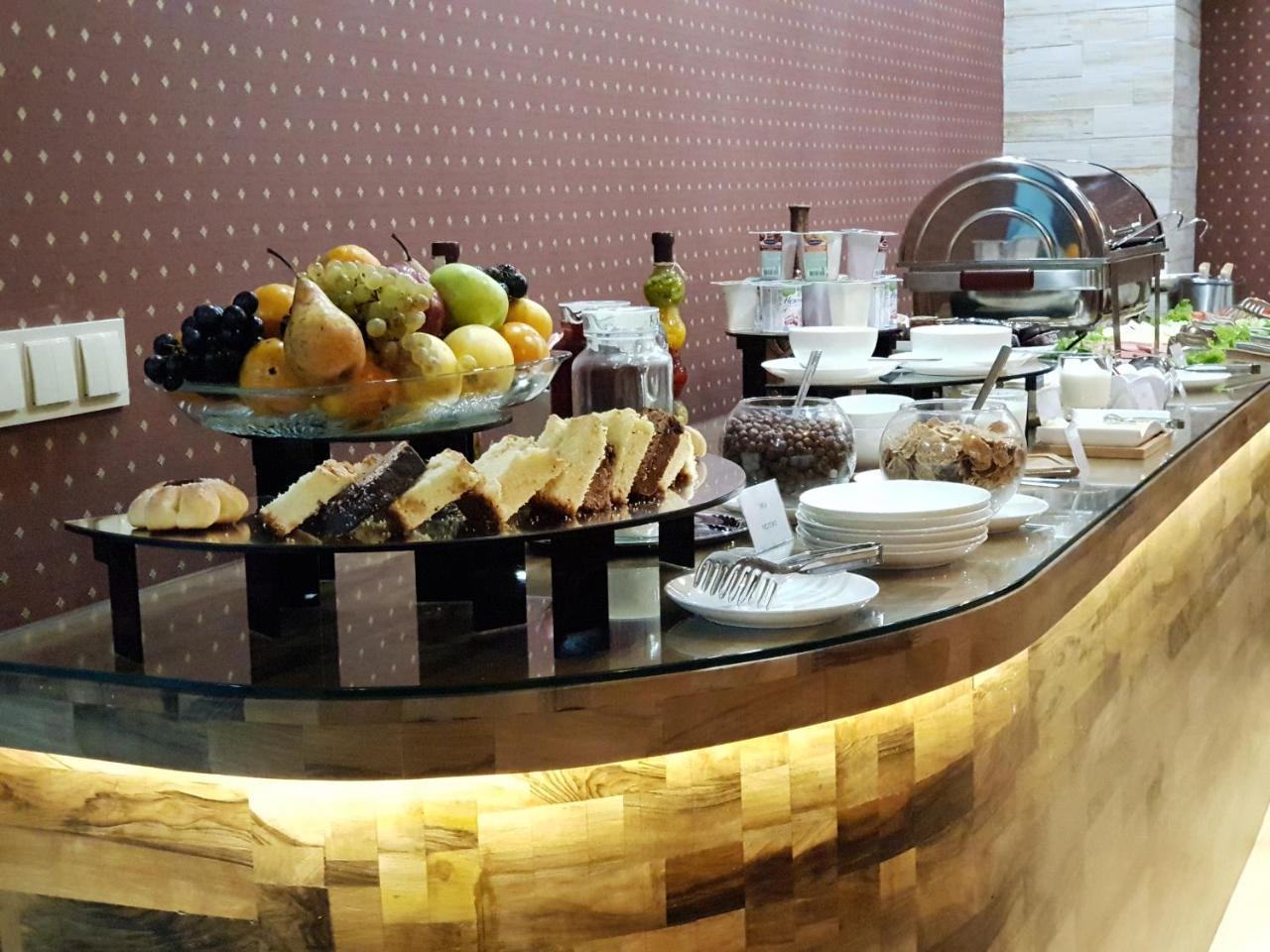 Redline Hotel Tbilisi Ngoại thất bức ảnh